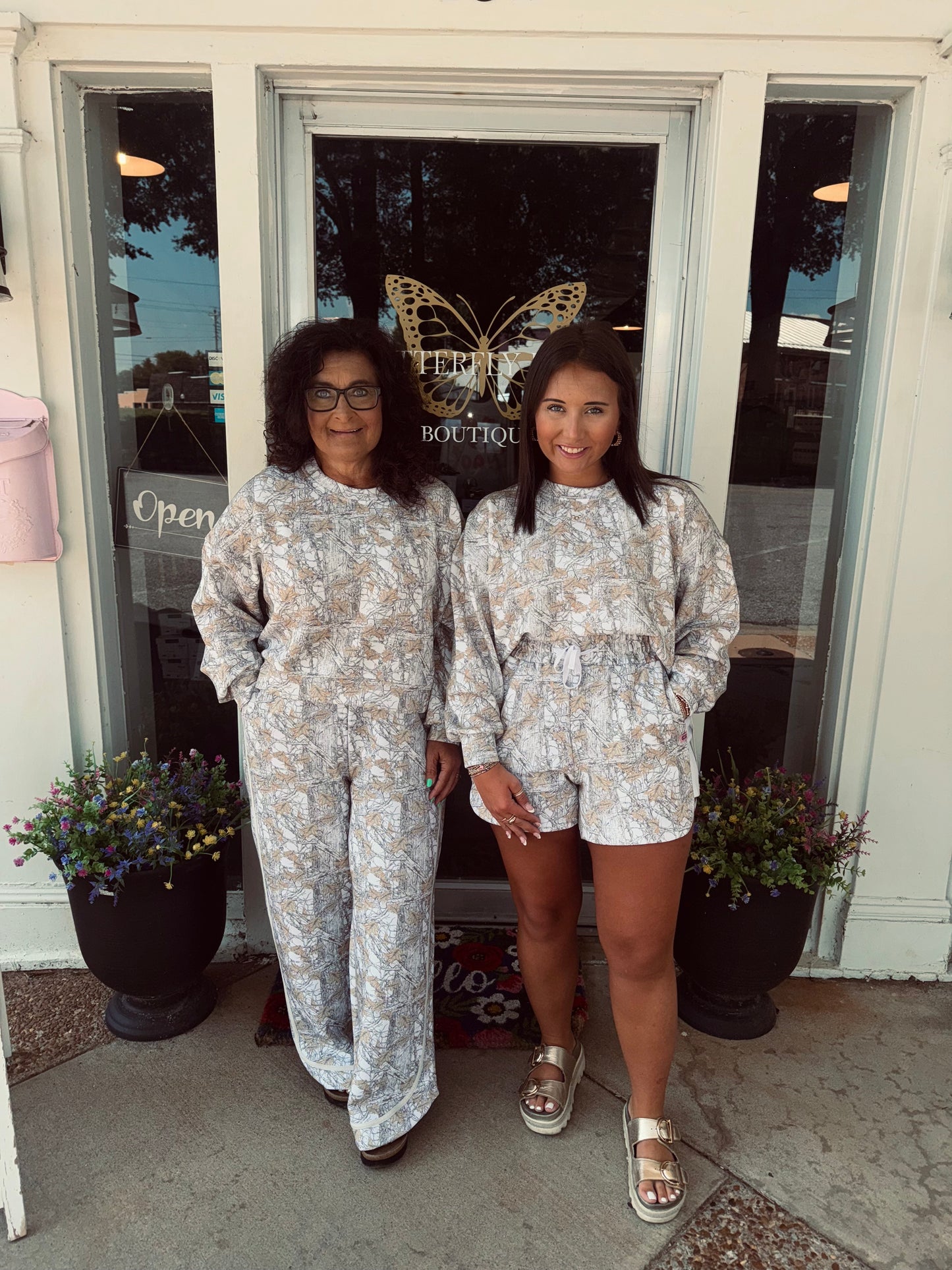 Simply Southern Cozy Crewneck