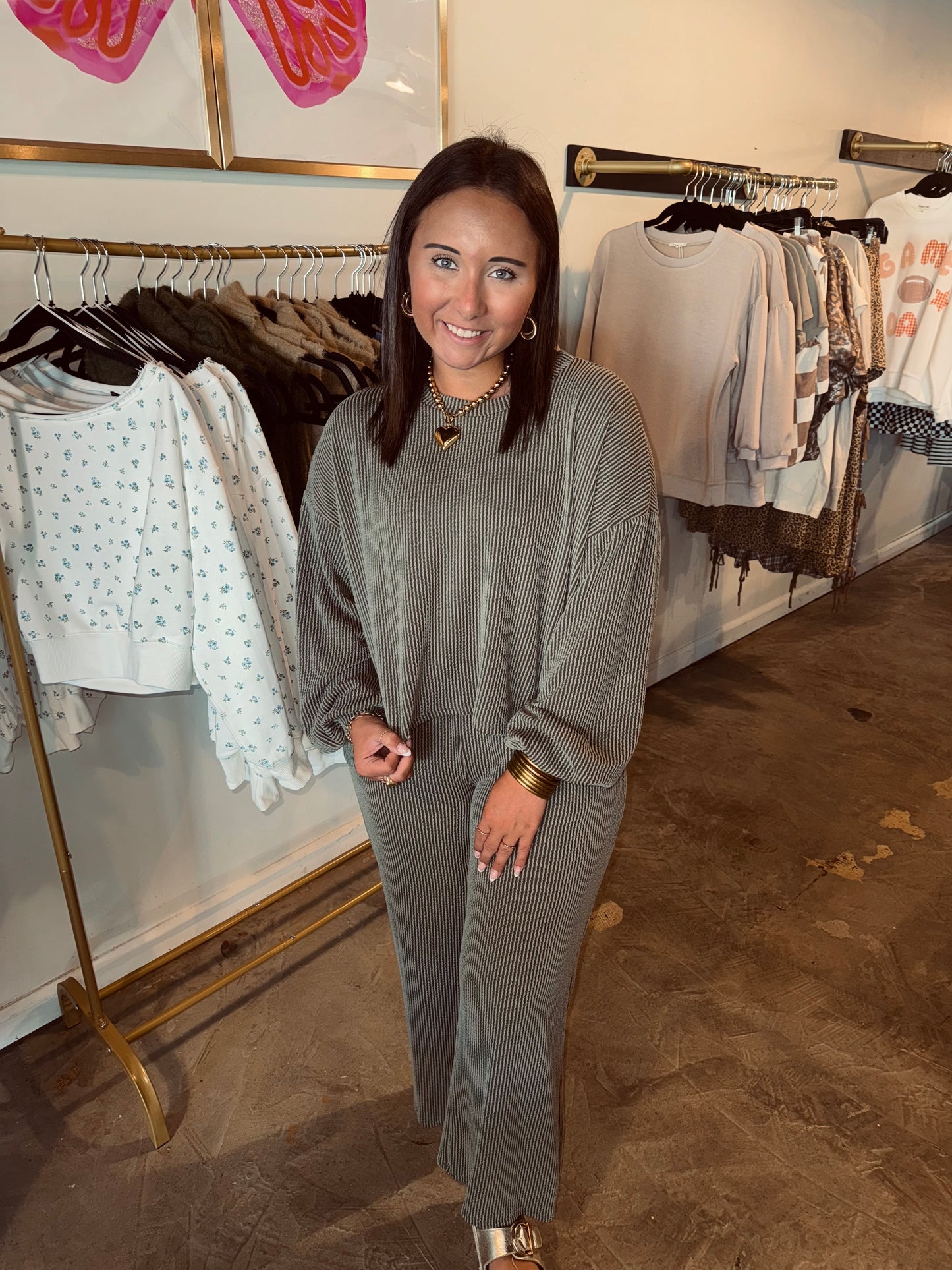 Ribbed Olive Set Top