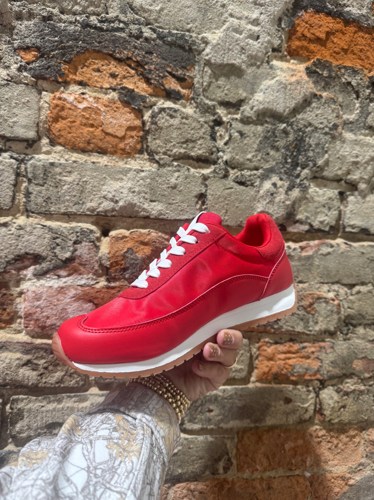 Trainer Red Sneaker