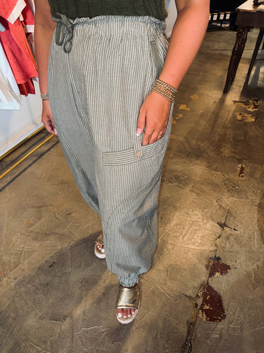 Parachute Ankle Pant