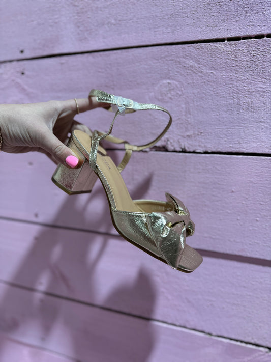 Bow Heel